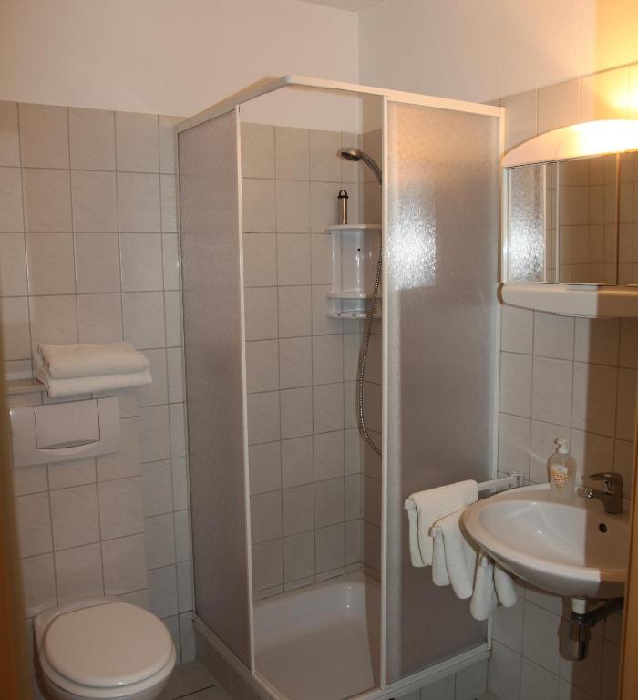 Hotel Cafe Am Stift Hessisch Oldendorf Cameră foto